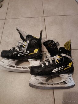 korčule Bauer Supreme M4 - 5