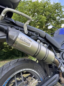 Triumph tiger 800 - 5