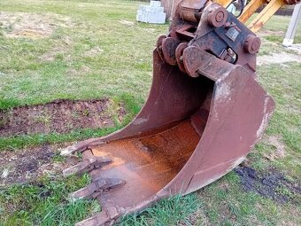 Komatsu PC180 - 5