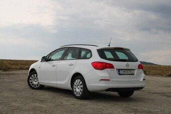 Opel Astra Sport Tourer ST 1.6 CDTI Enjoy, ROZVODY menene - 5