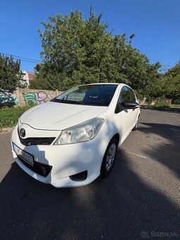 TOYOTA YARIS, rok 10/2012 - 5