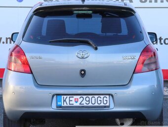 Toyota Yaris 1.3 VVT-I Terra Cool - 5