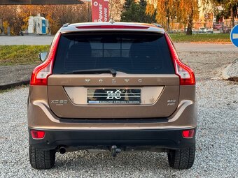 Volvo XC60 2.4D AWD Momentum Geartronic - 5