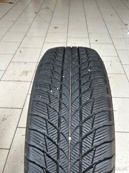 Zimné pneu 225/60 R18 Bridgestone blizzak - 5