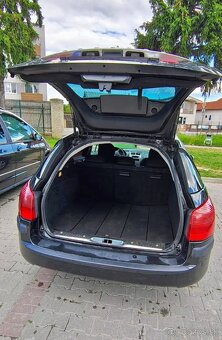 PEUGEOT 407 sw panorama - 5