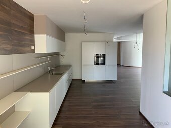 Exklusívny trojizbový byt - 5