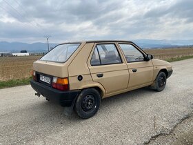 Škoda favorit 135L 1990 sk TP a ŠPZ plne pojazdny 46 000km - 5
