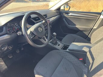 Škoda Superb 2.0 TDI, 110 kW, 66 000 km, 2020, manuál. - 5