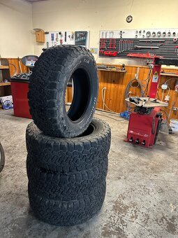 255/65 R17 - 5