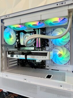 ⭐️ Ryzen 7 9800x3D, RTX 5070 Ti 16GB, 32GB RAM, 2TB, 850W - 5