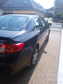 Toyota Corolla 1,6 - 5