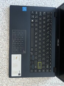 ASUS VivoBook E410MA – ľahký notebook na prácu, školu aj fil - 5