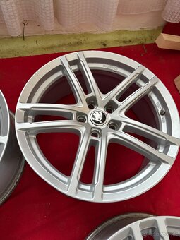 5x112 r18 dezent - 5