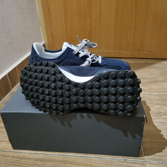 New Balance 327 - 5