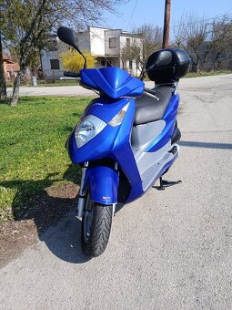 Honda Dylan 125 - 5