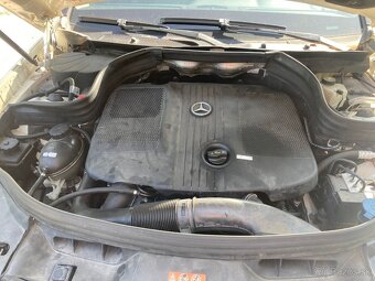 Mercedes Benz GLK 2011 125kW 420000km ZAVADA na MOTORE - 5