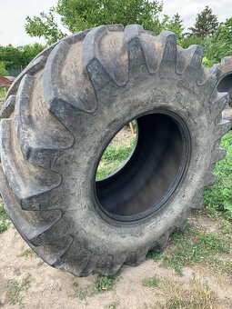 Pneu 800/65R32 claas - 5