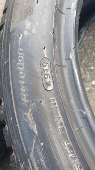 245 45 R18 Zimné pneu Hankook - 5