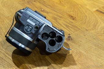 Olympus sp550uz - 5