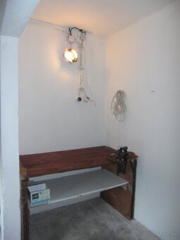 Prenajom garaze Svantnerova - 5