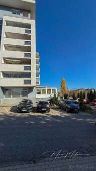 Viacúčelový priestor s terasou a parkovaním na predaj – Kadn - 5