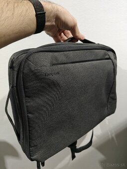 Targus 2in1 taška / batoh - 5