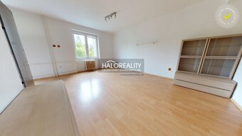 HALO reality - Predaj, dvojizbový byt Revúca, Okružná - ZNÍŽ - 5