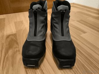 Predám topánky na bežky v.37 - 5