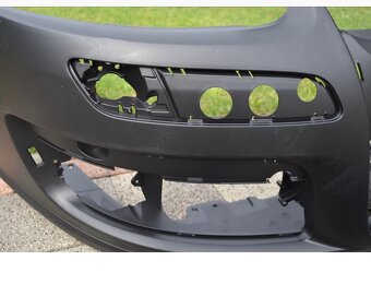 Predny Gti naraznik pre VW Golf 5 - 5