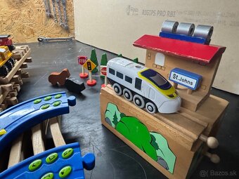 Drevený vláčik s prislusenstvom - 5