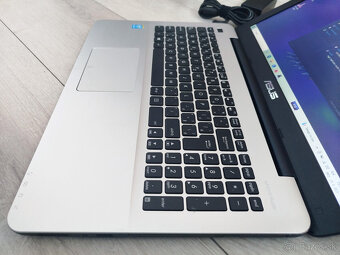 notebook Asus 15.6", Core i3-4030u, 8GB, 120GB SSD, W10 - 5