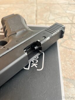 Airsoft ● Glock 17 ● GBB ● UMAREX ● 320 FPS - 5