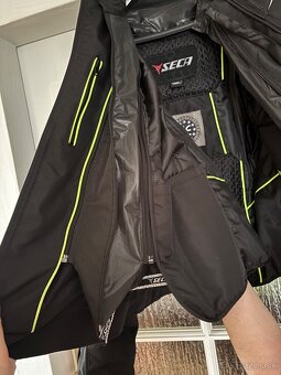 Seca Arrakis bunda na moto - 5