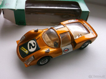 pretekarske auticka PORSCHE v 1:43 - 5