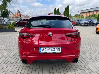Alfa Romeo Stelvio Veloce Q4 2021 - 5