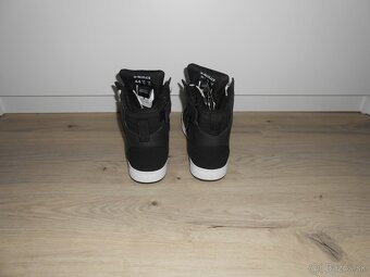Predam uplne nove moto topanky znacky HELD o velkosti EU 44 - 5