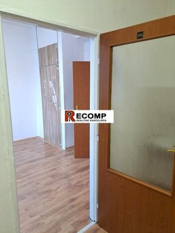 Kancelárske priestory na prenájom 28 m2, Poprad - Západ - 5
