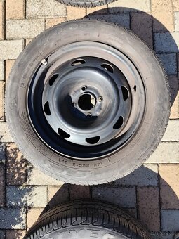 Rozmer: 6Jx15 H2 Rozteč: 4 x 108 Stredová diera: 65 mm ET: 1 - 5