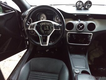 Mercedes benz CLA 250 (C117) 3/2013 - zbylé náhradní díly - 5