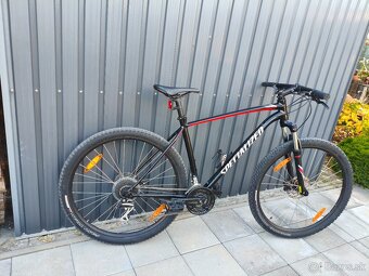 Predám horský bicykel SPECIALIZED - 5