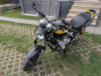 Yamaha XJR 1300 – r. 2001 - 5
