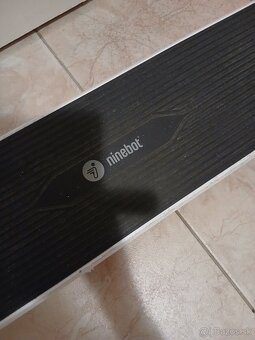 Elektrická kolobežka Ninebot Air R15E - 5