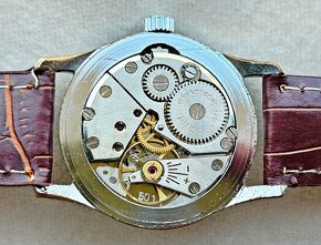 Československé mechanické vintage hodinky PRIM Iskra 1968 - 5