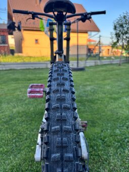 Downhill bicykel yt tues2016 - 5