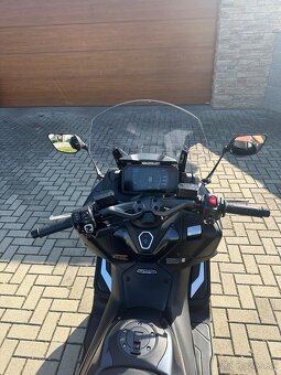 Yamaha Tmax 560 2024 - 5