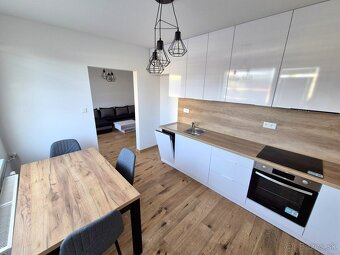 2-izbový byt s balkónom / 61 m2 / - Bytča - 5
