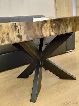 Orechovy stôlík - 5