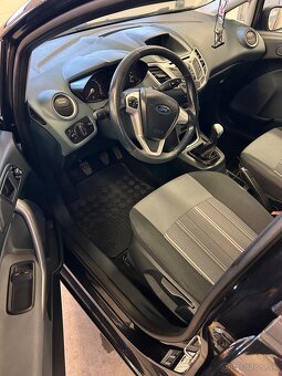 Ford fiesta - 5