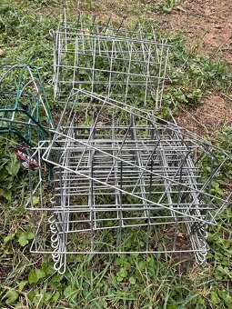 Krmitka a senniky pre kraliky - 5