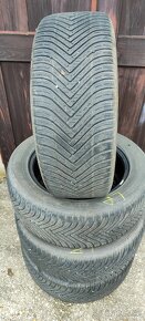 Predám celoročné pneumatiky 235/55 R17 - 5